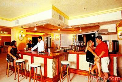 Arkadia Hotel & Apartments 35